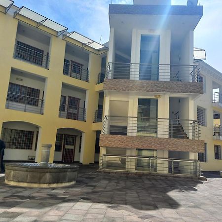 Апартаменты Apartamento Centro Historico De Кито Экстерьер фото